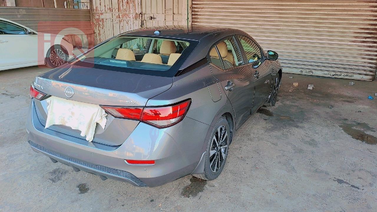 نیسان سێنترا